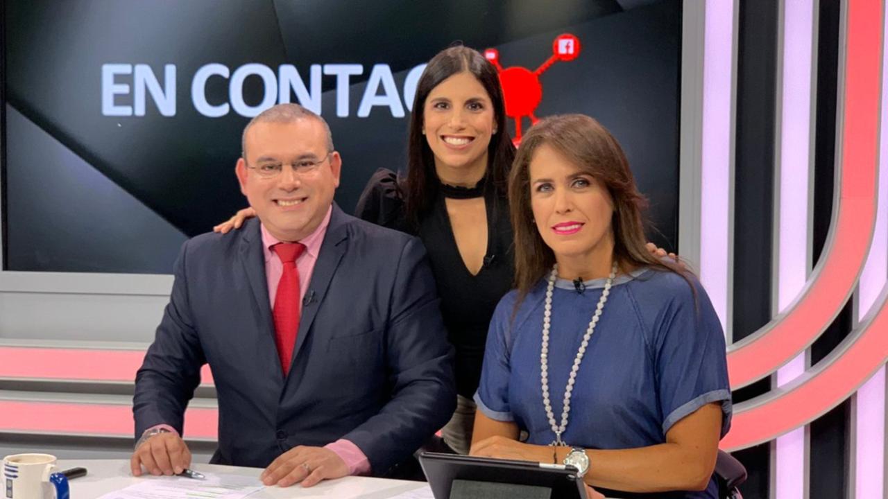 En Contacto